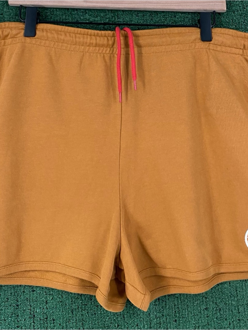 Patagonia Organic Cotton Great Pacific Iron Works Tan Sweat Shorts Womens XL